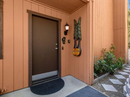 1439 Ski Run Boulevard, Unit 3, South Lake Tahoe, CA 96150 Photo