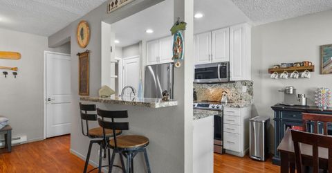 1439 Ski Run Boulevard, Unit 3, South Lake Tahoe, CA 96150 Photo