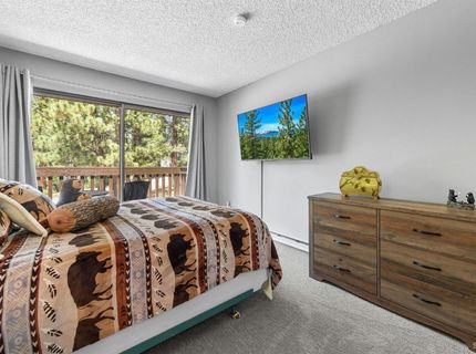 1439 Ski Run Boulevard, Unit 3, South Lake Tahoe, CA 96150 Photo