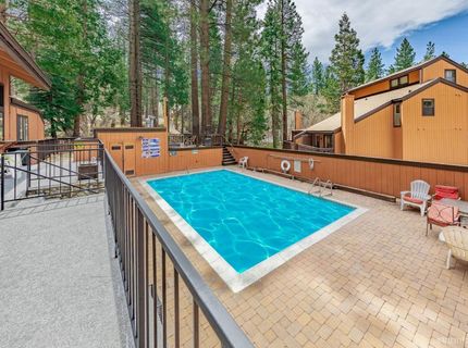 1439 Ski Run Boulevard, Unit 3, South Lake Tahoe, CA 96150 Photo