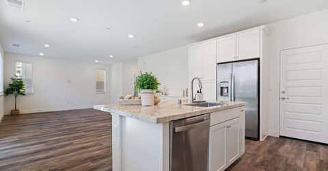 5040 Ashbrook St, Roseville, CA 95747 Photo