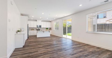5040 Ashbrook St, Roseville, CA 95747 Photo