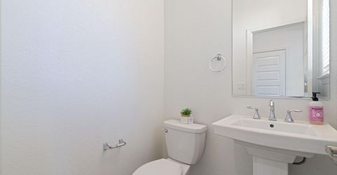 5040 Ashbrook St, Roseville, CA 95747 Photo