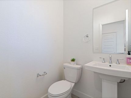 5040 Ashbrook St, Roseville, CA 95747 Photo