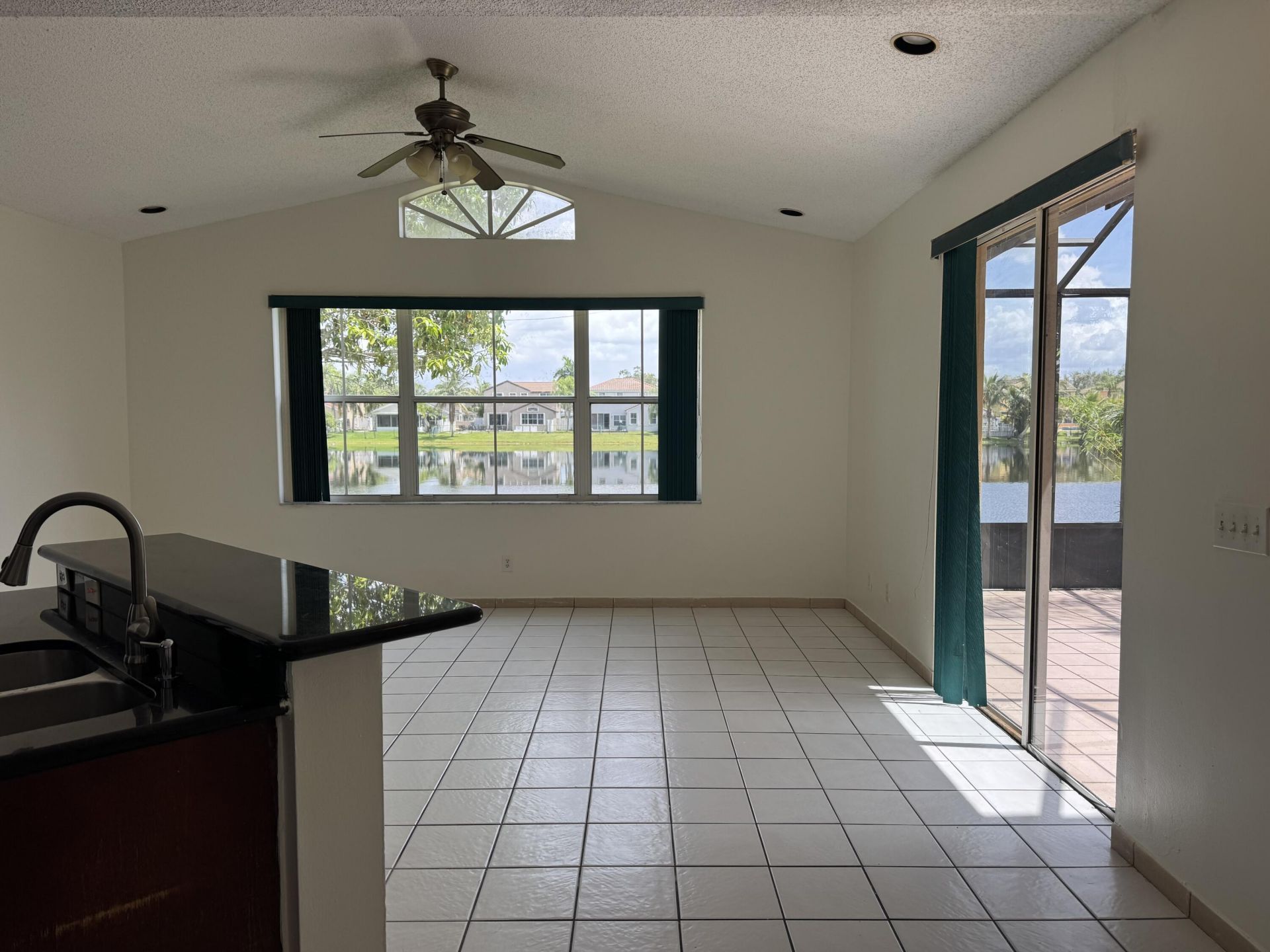 19199 NW 19th Street, Pembroke Pines, FL 33029 Photo