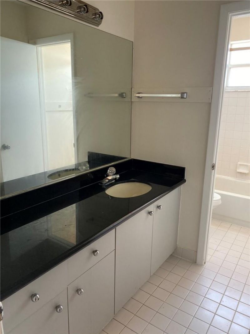 19199 NW 19th Street, Pembroke Pines, FL 33029 Photo