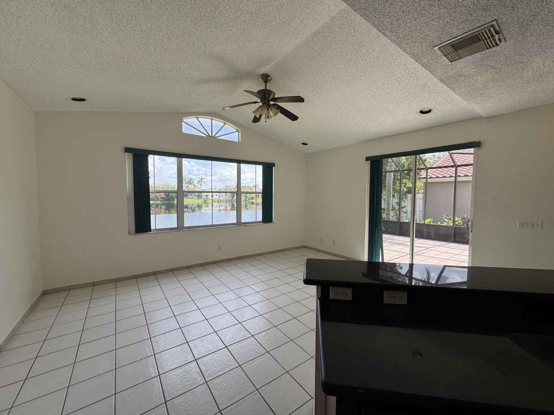 19199 NW 19th Street, Pembroke Pines, FL 33029 Photo