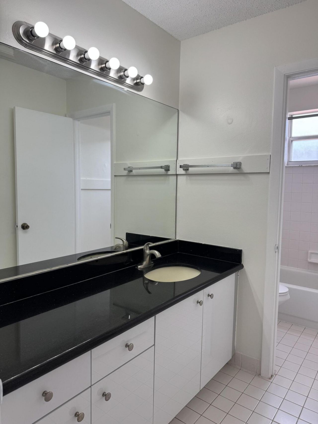19199 NW 19th Street, Pembroke Pines, FL 33029 Photo