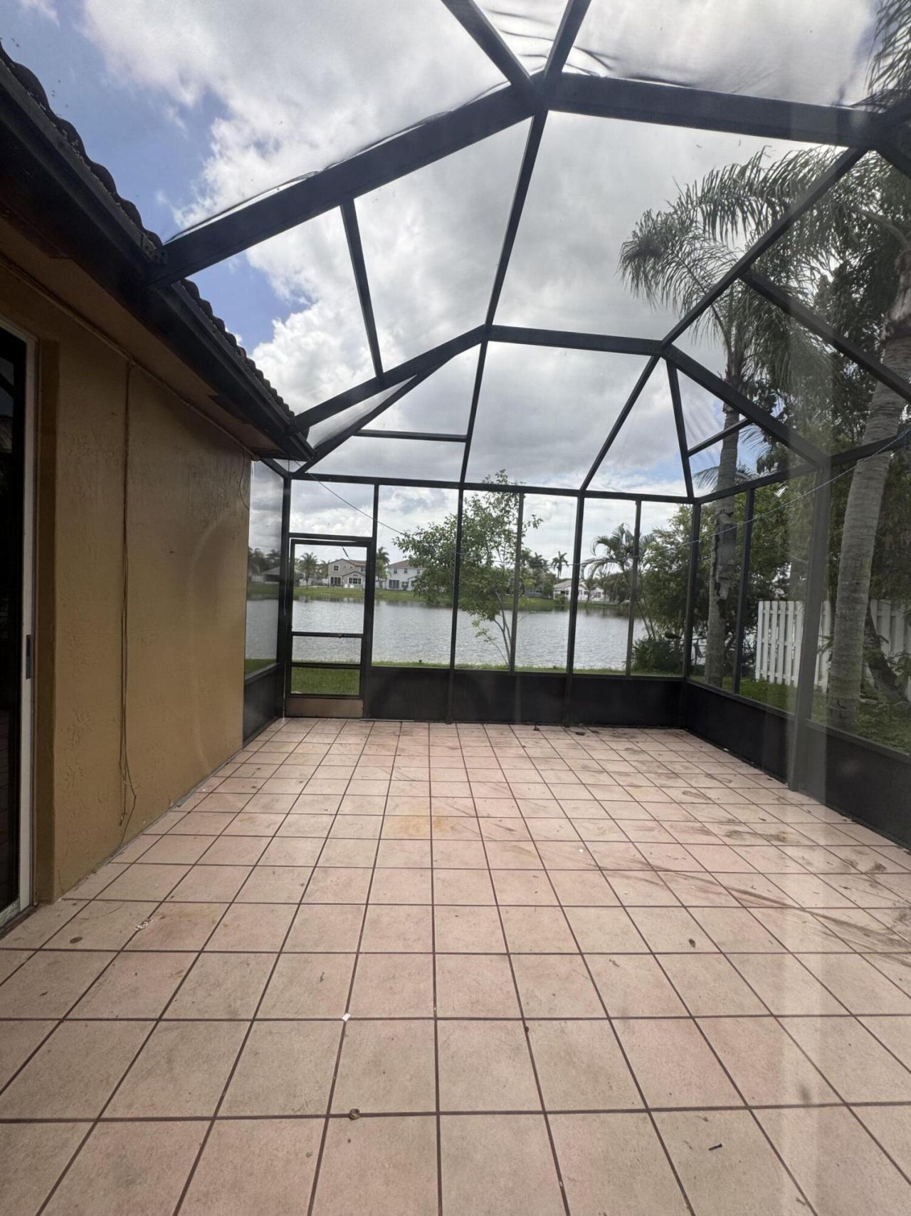 19199 NW 19th Street, Pembroke Pines, FL 33029 Photo
