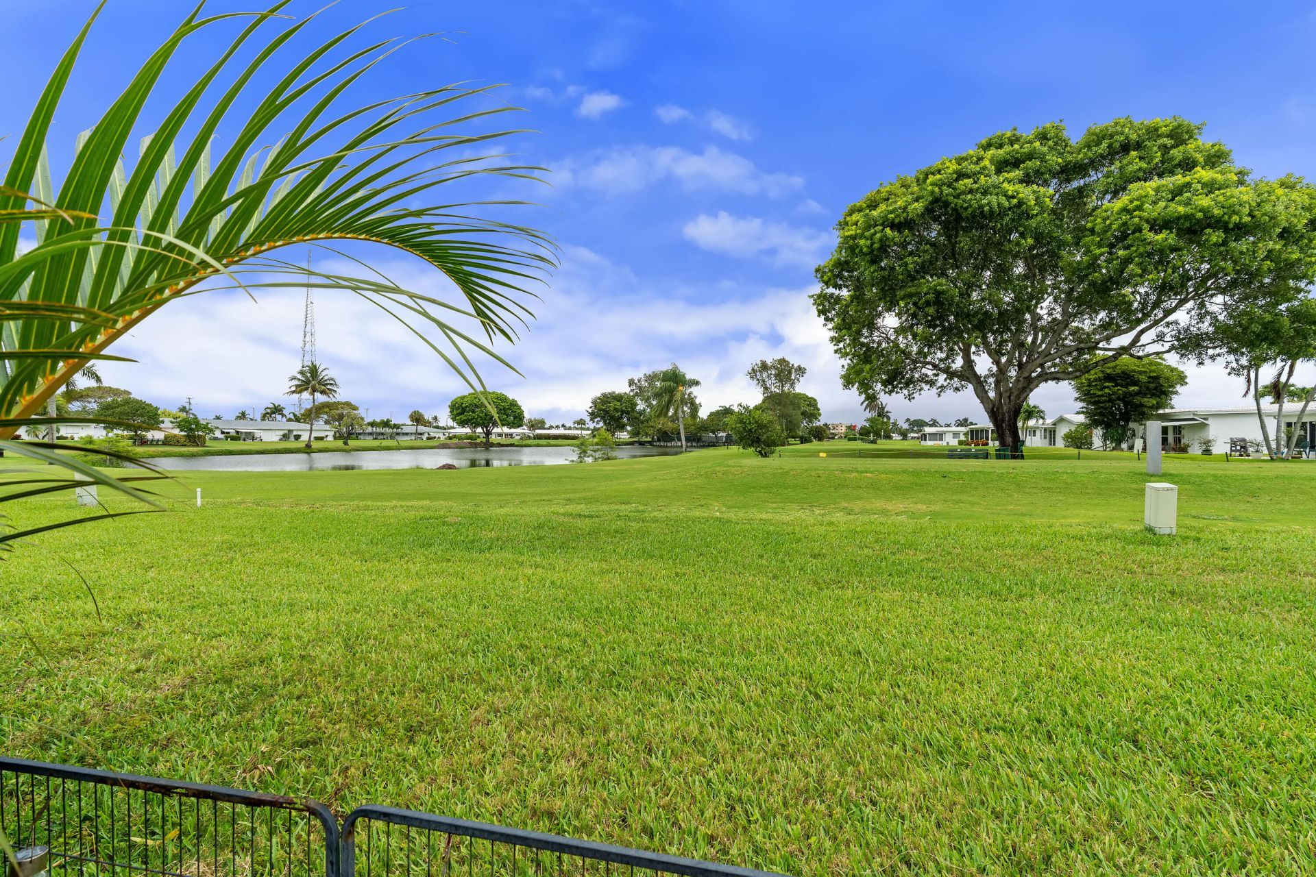2017 SW Golf Lane, Unit 113, Boynton Beach, FL 33426 Photo