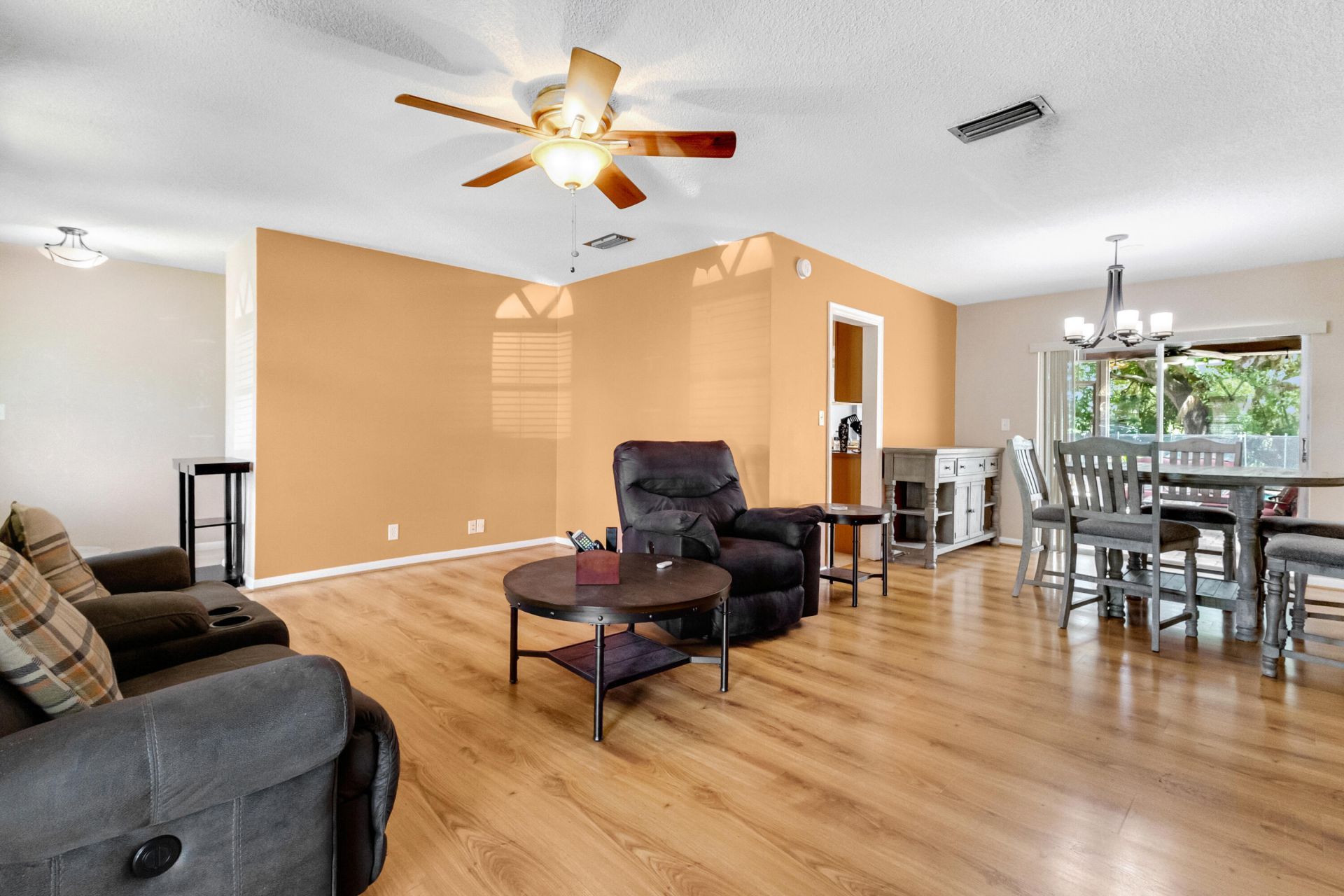10875 NW 40th Street, Coral Springs, FL 33065 Photo