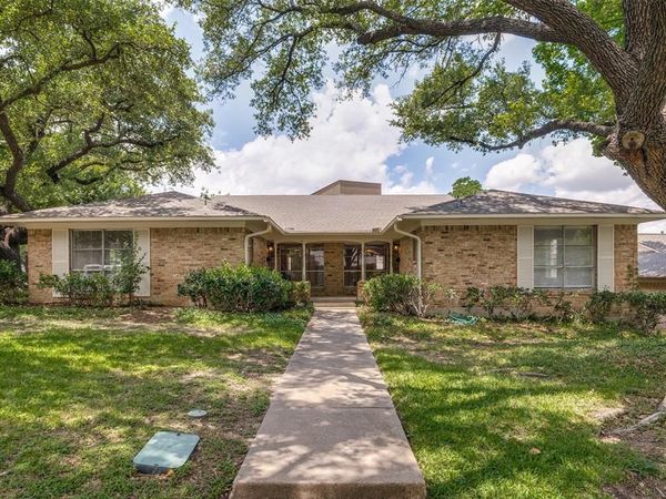 7003 Kingsbury Drive, Dallas, TX 75231