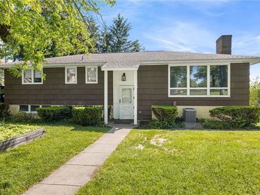 1500 Salt Springs Road , Syracuse, NY 13214