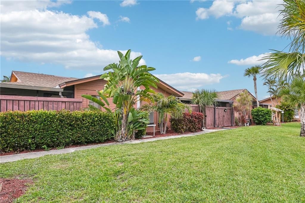 17327 Birchwood Ln , Fort Myers, FL 33908 Photo