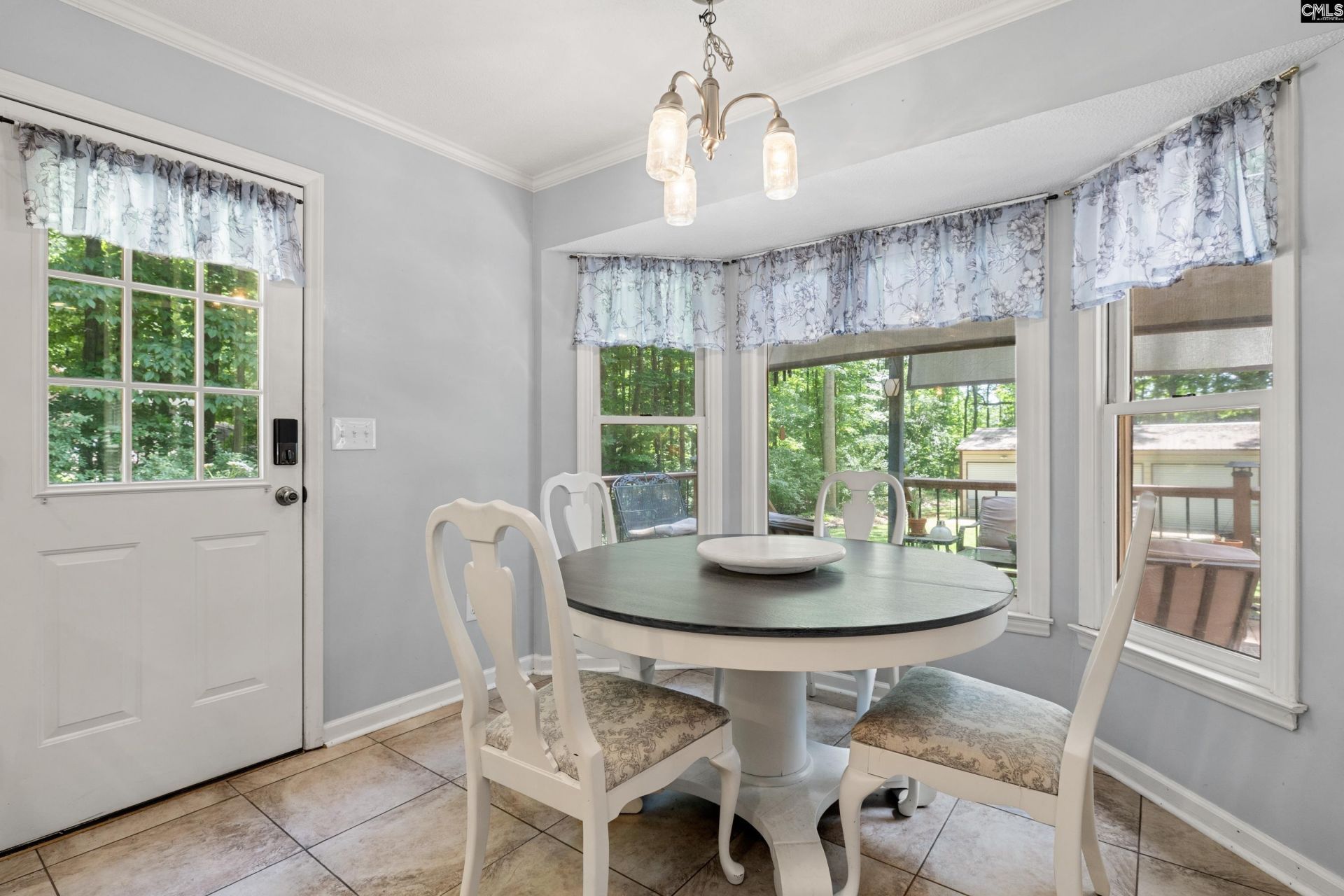 1333 Rabbit Run Road  Photo 11