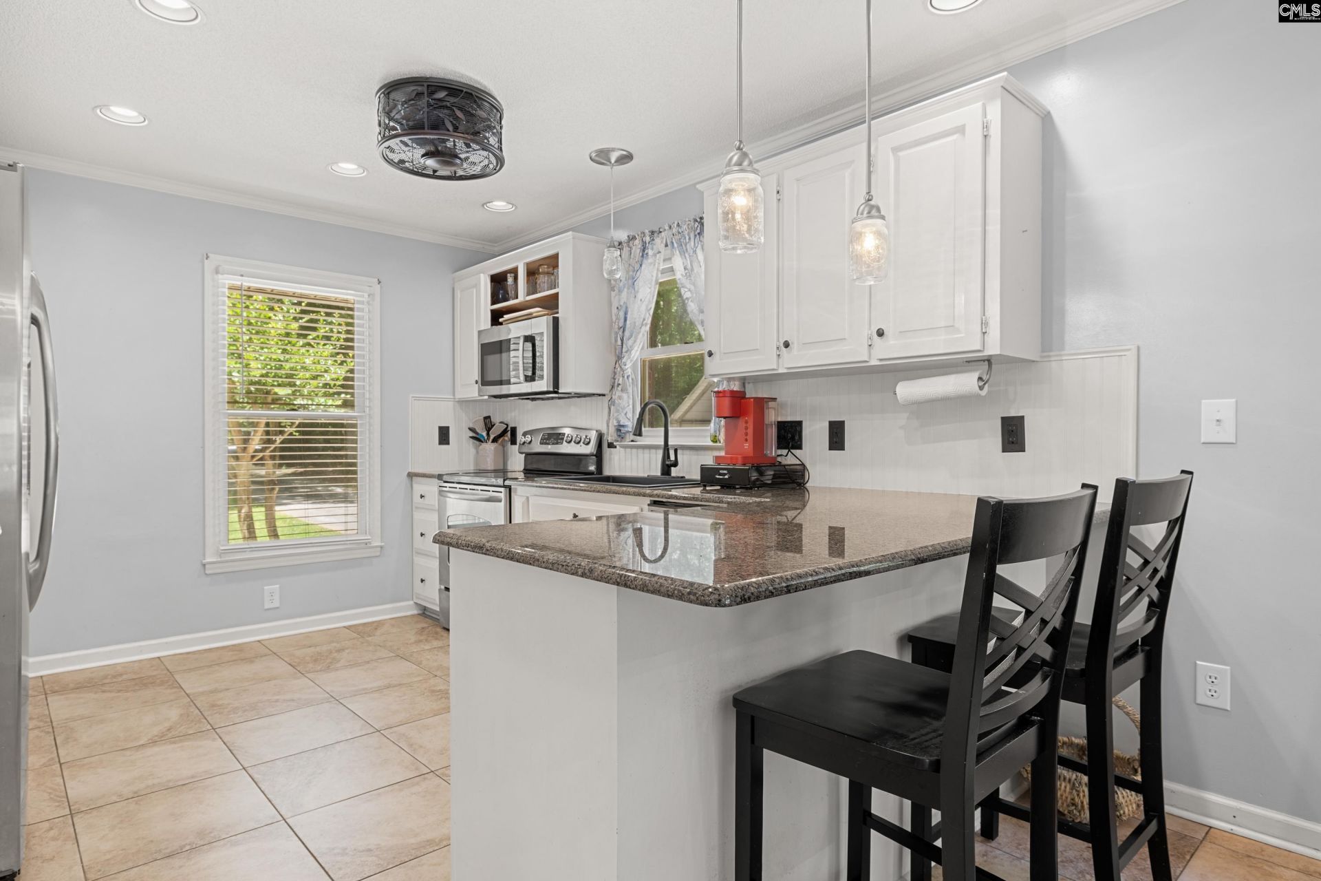 1333 Rabbit Run Road  Photo 8