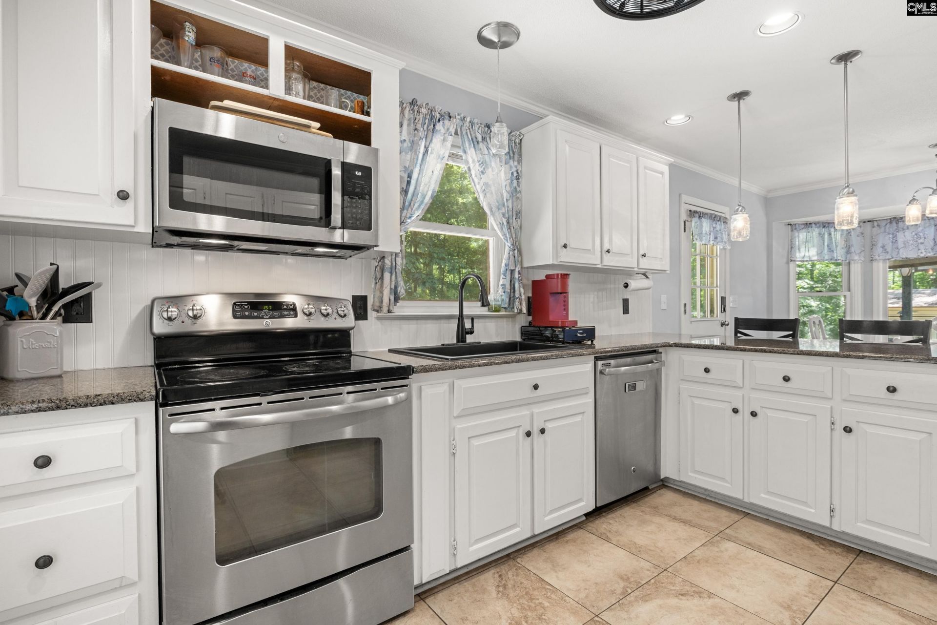 1333 Rabbit Run Road  Photo 9