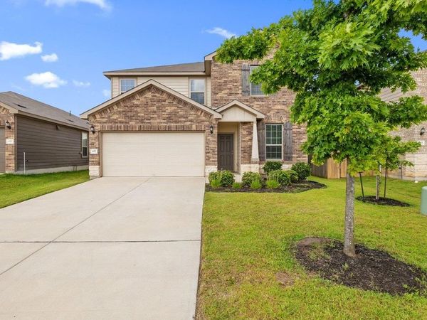 457 Bedford Falls LN, Jarrell, TX 76537