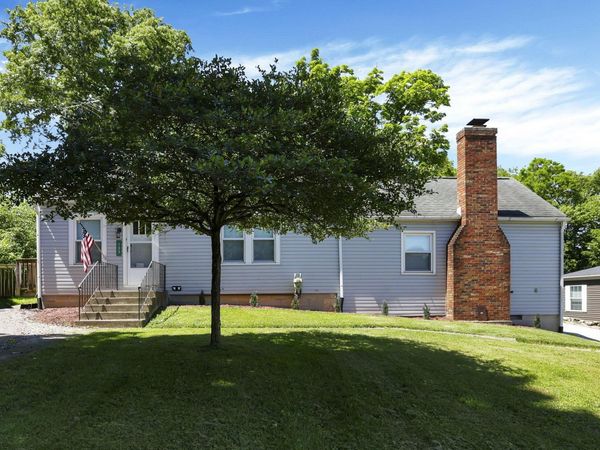 133 E South Street, Lithopolis, OH 43136