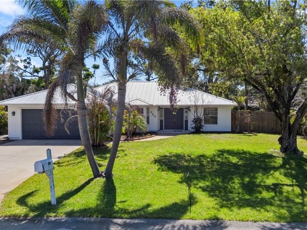 550 11th Avenue, Vero Beach, FL 32962