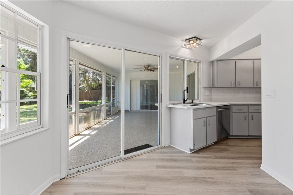 550 11th Avenue, Vero Beach, FL 32962 Photo