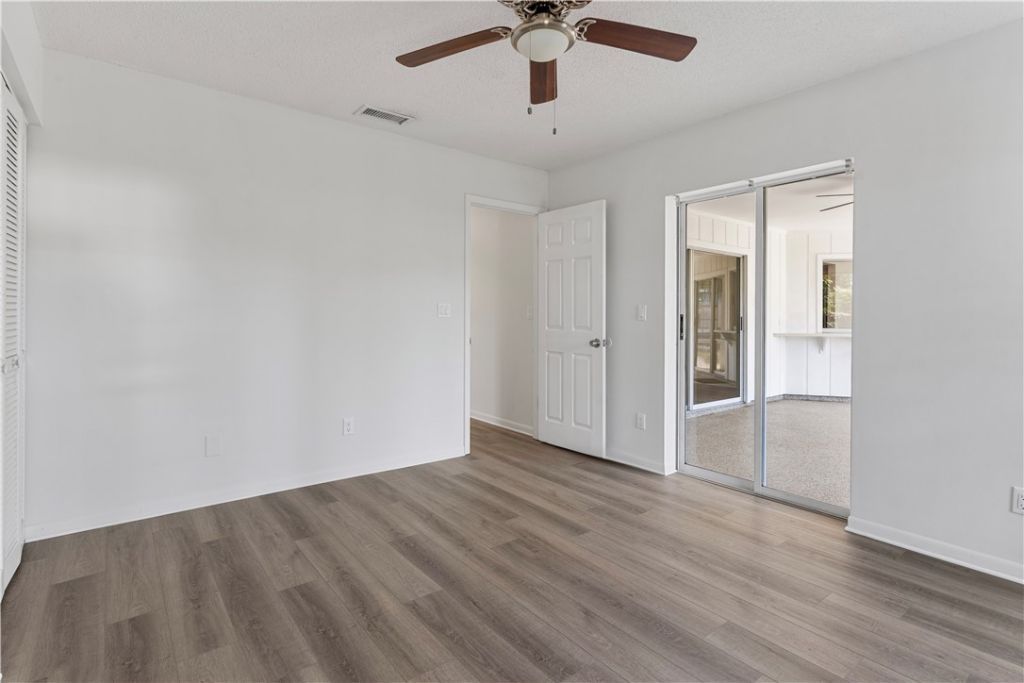 550 11th Avenue, Vero Beach, FL 32962 Photo