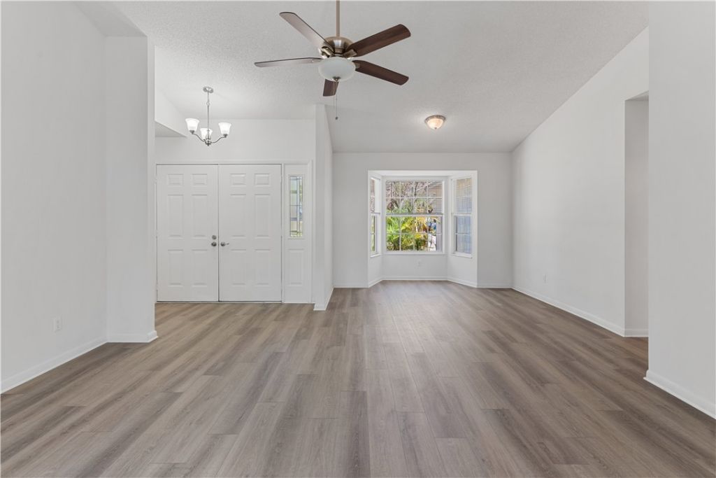 550 11th Avenue, Vero Beach, FL 32962 Photo