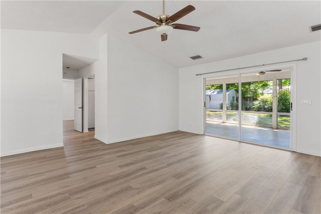 550 11th Avenue, Vero Beach, FL 32962 Photo