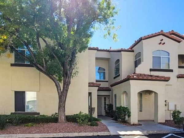 2975 Bluegrass Lane, Unit 824, Henderson, NV 89074
