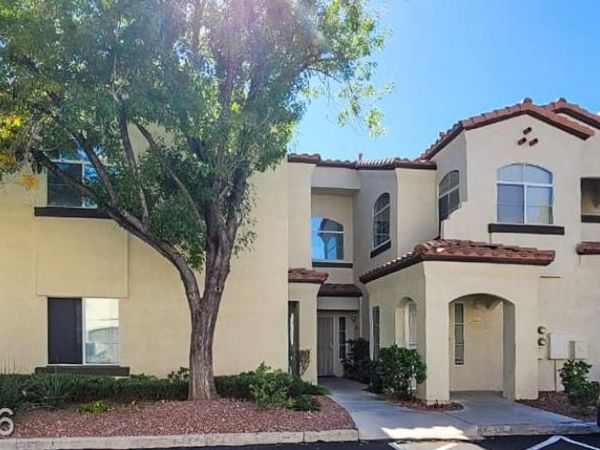2975 Bluegrass Lane, Unit 824, Henderson, NV 89074