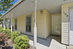 103 Tram Court photo 4