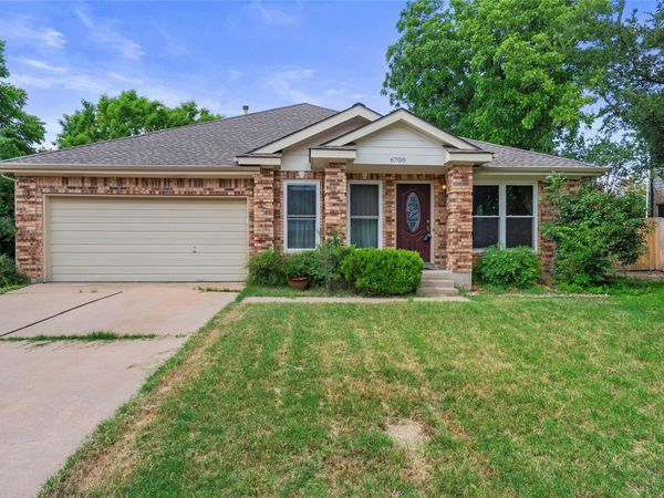 6700 Carisbrooke LN, Austin, TX 78754