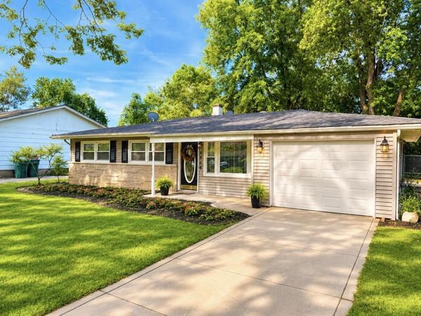 6856 Van Buren Street , Merrillville, IN 46410