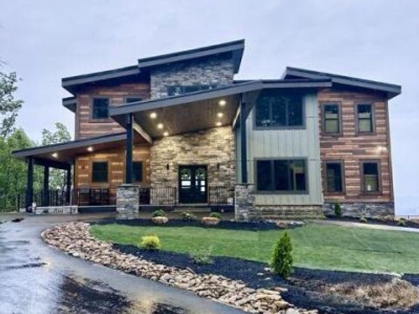 3026 Tower Rd, Sevierville, TN 37876