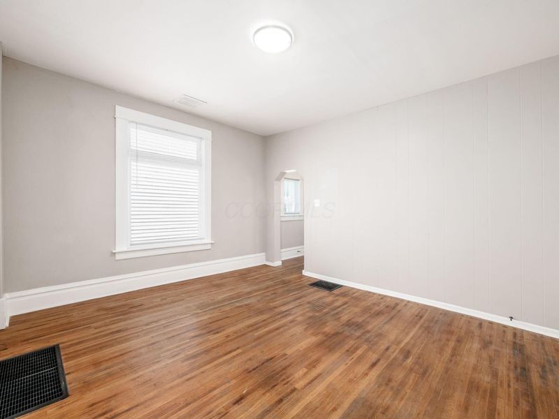 45 S Cypress Avenue, Columbus, OH 43222 Photo 9