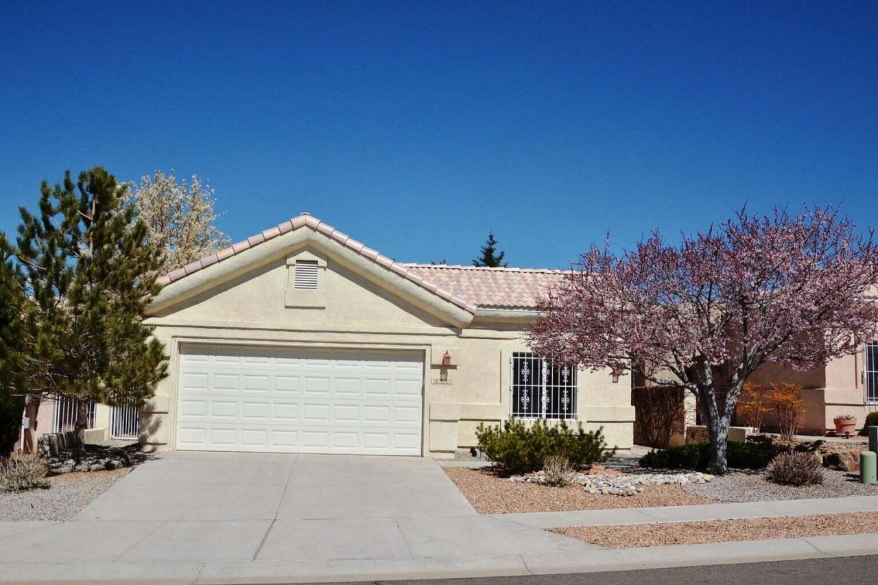 8735 Palomar Avenue Ne, Albuquerque, NM 87109 Main Photo