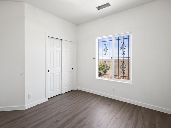 8735 Palomar Avenue NE, Albuquerque, NM 87109