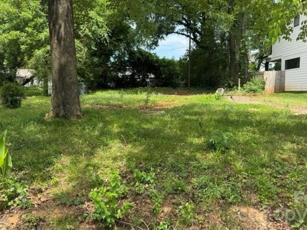 2512 Elon Street, Charlotte, NC 28208