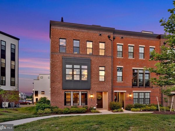 43404 FIFEVILLE SQUARE , ASHBURN, VA 20148