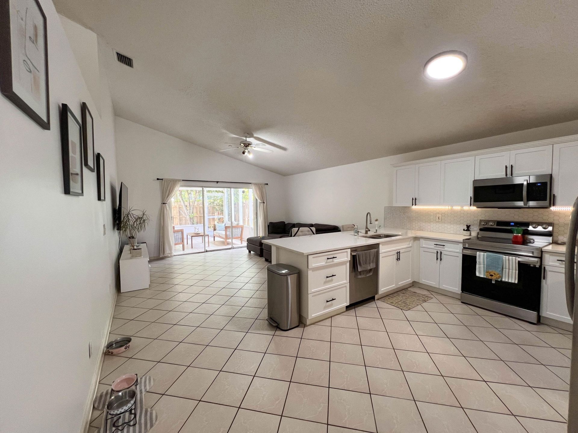 8229 White Rock Circle, Boynton Beach, FL 33436 Photo
