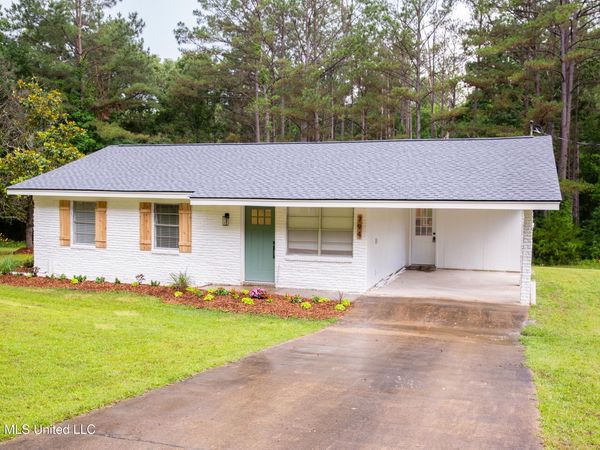 794 Yeates Subdivision Road, Starkville, MS 39759