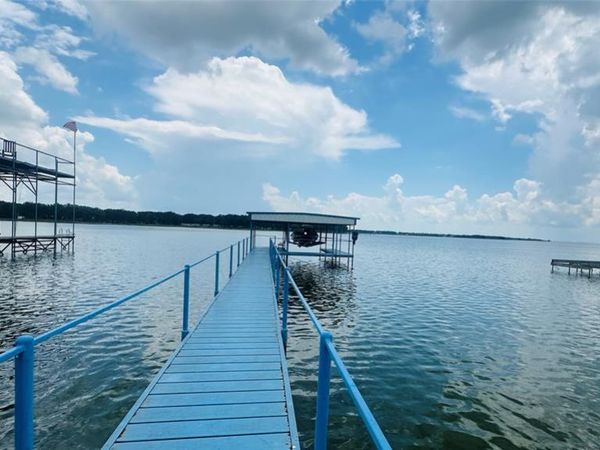 527 Old Mill Lane, East Tawakoni, TX 75472
