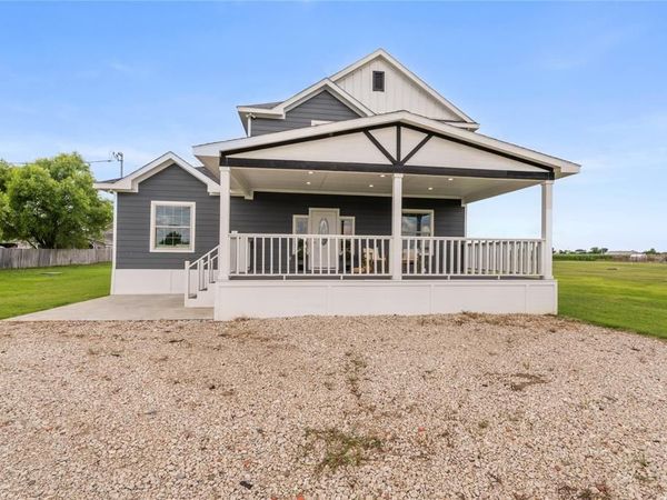 1128 Newton Road , Ferris, TX 75125