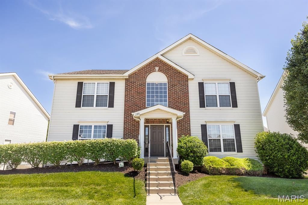 720 Harbor Woods Drive , Unit B, Fairview Heights, IL 62208 Main Photo