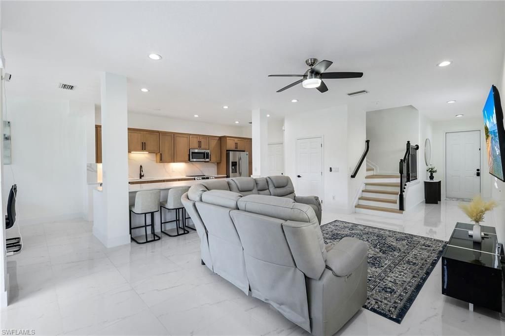 20370 Larino Loop, Estero, FL 33928 Photo