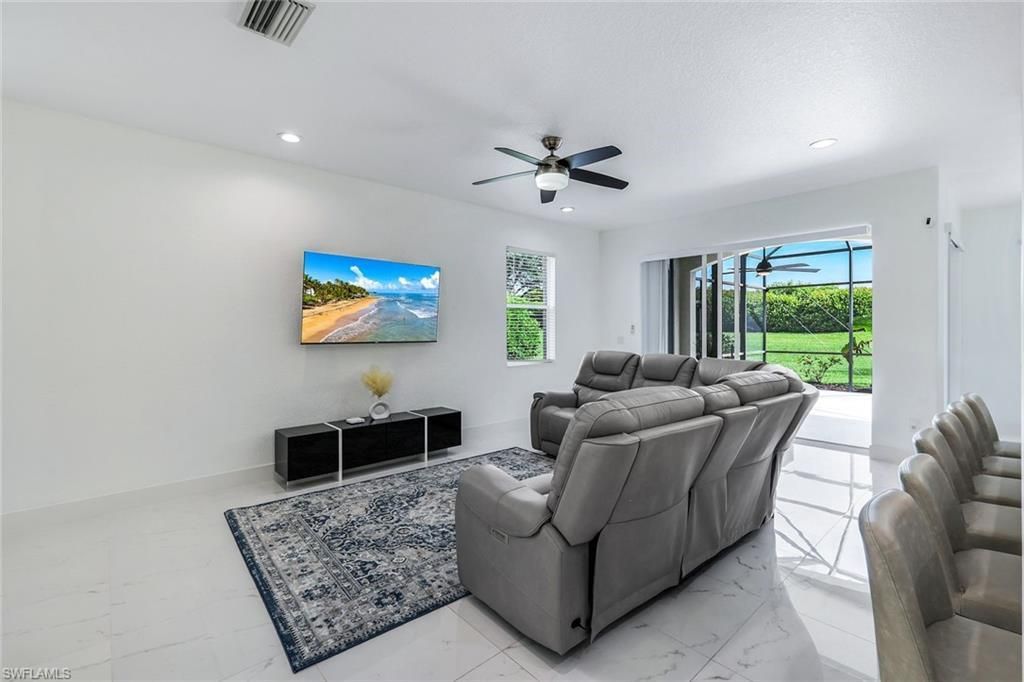 20370 Larino Loop, Estero, FL 33928 Photo