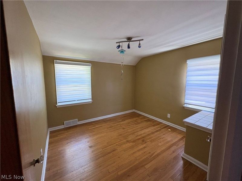 54 E 213th Street, Euclid, OH 44123 Photo 21