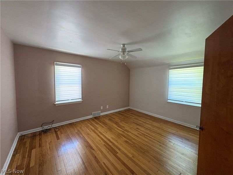 54 E 213th Street, Euclid, OH 44123 Photo 23
