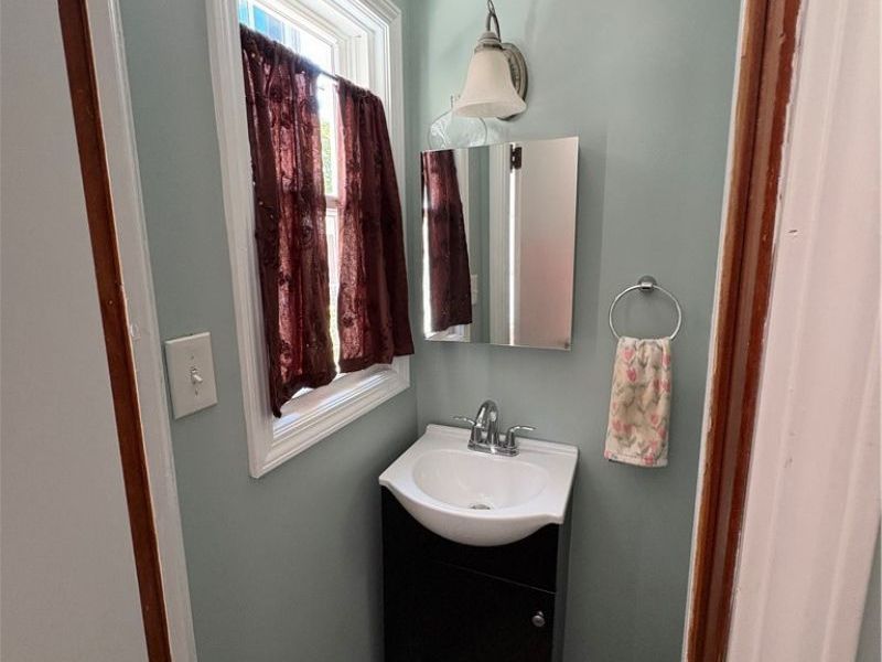 54 E 213th Street, Euclid, OH 44123 Photo 26