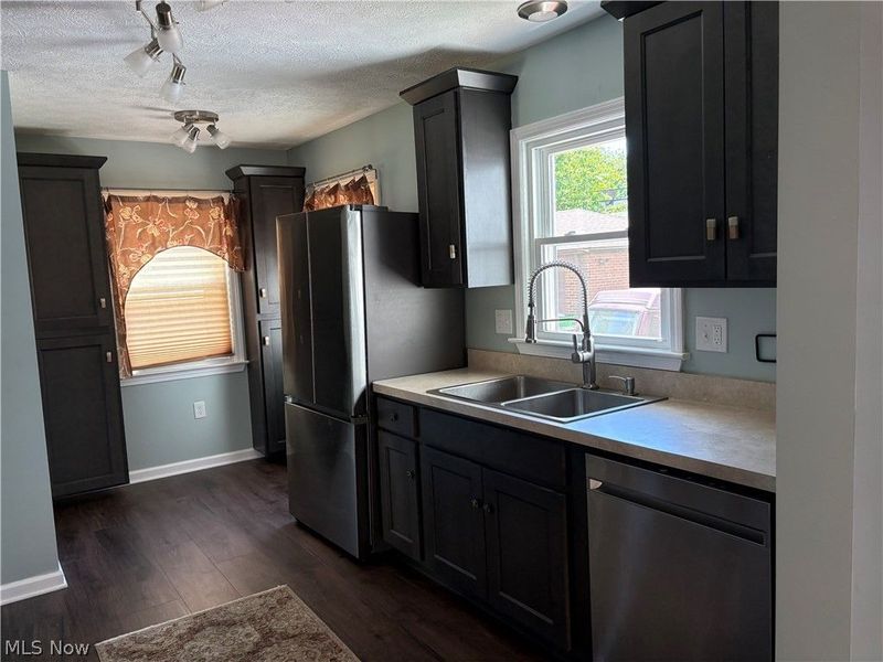 54 E 213th Street, Euclid, OH 44123 Photo 9